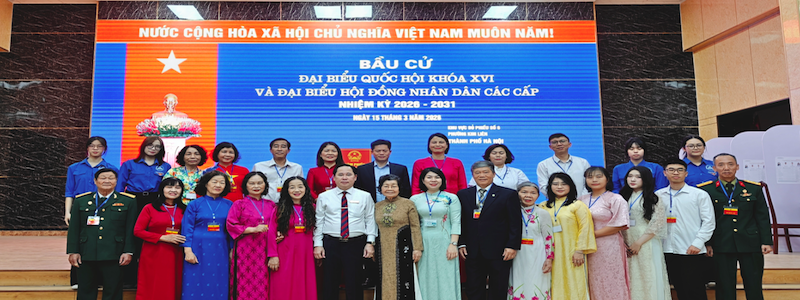 KHÔNG KHÍ NGÀY BẦU CỬ TẠI ĐIỂM BỎ PHIẾU SỐ 06 – TRƯỜNG ĐẠI HỌC CÔNG ĐOÀN, PHƯỜNG KIM LIÊN, HÀ NỘI